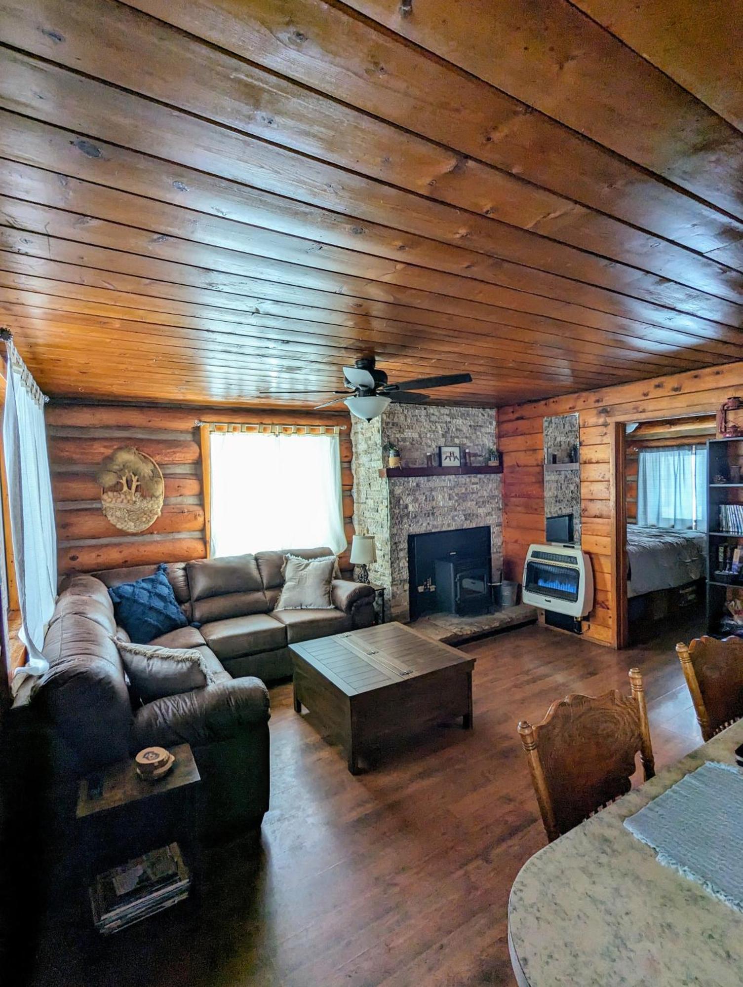 פיינטופ-לייקסייד Cozy Cub Log Cabin - Year Round Tranquil Beauty מראה חיצוני תמונה